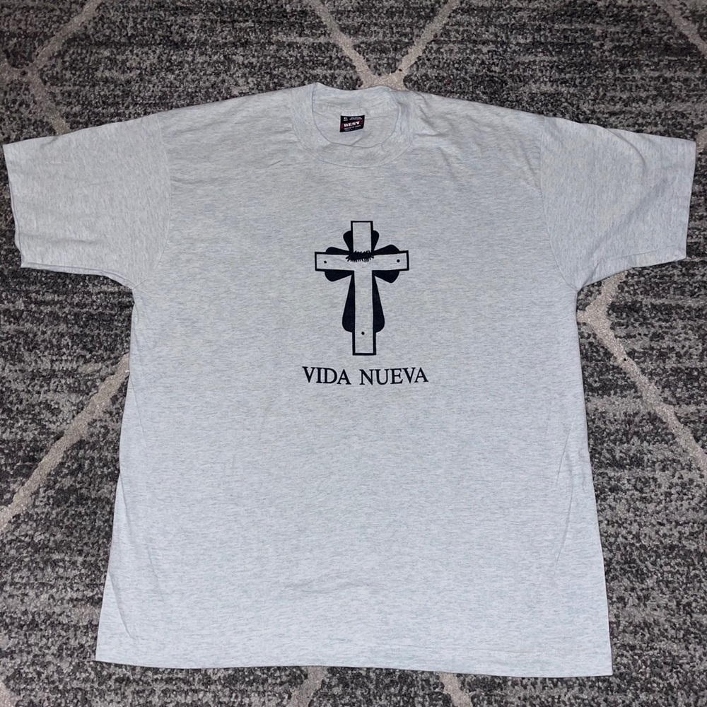 Vintage Vida Nueva christian shirt xl